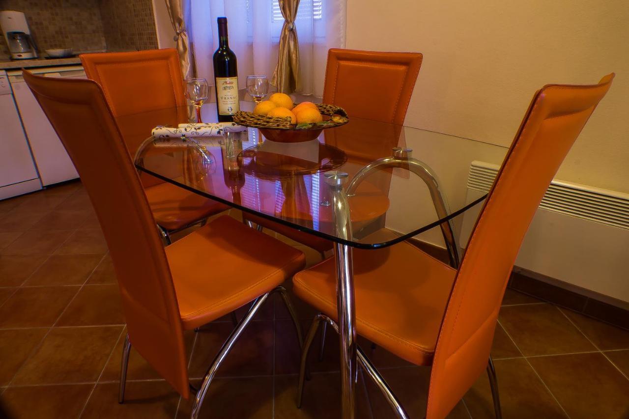 Dmm Apartments Tivat Extérieur photo