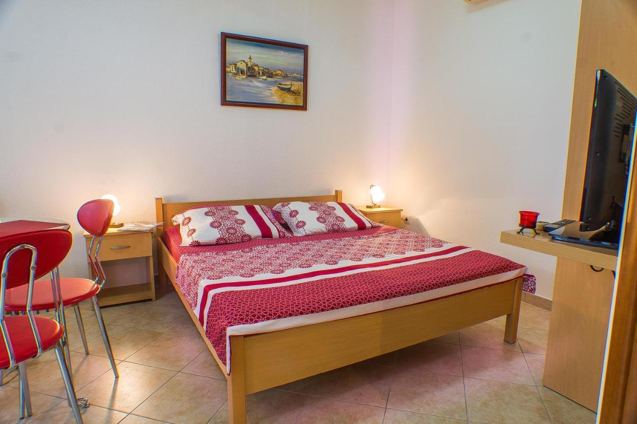 Dmm Apartments Tivat Extérieur photo