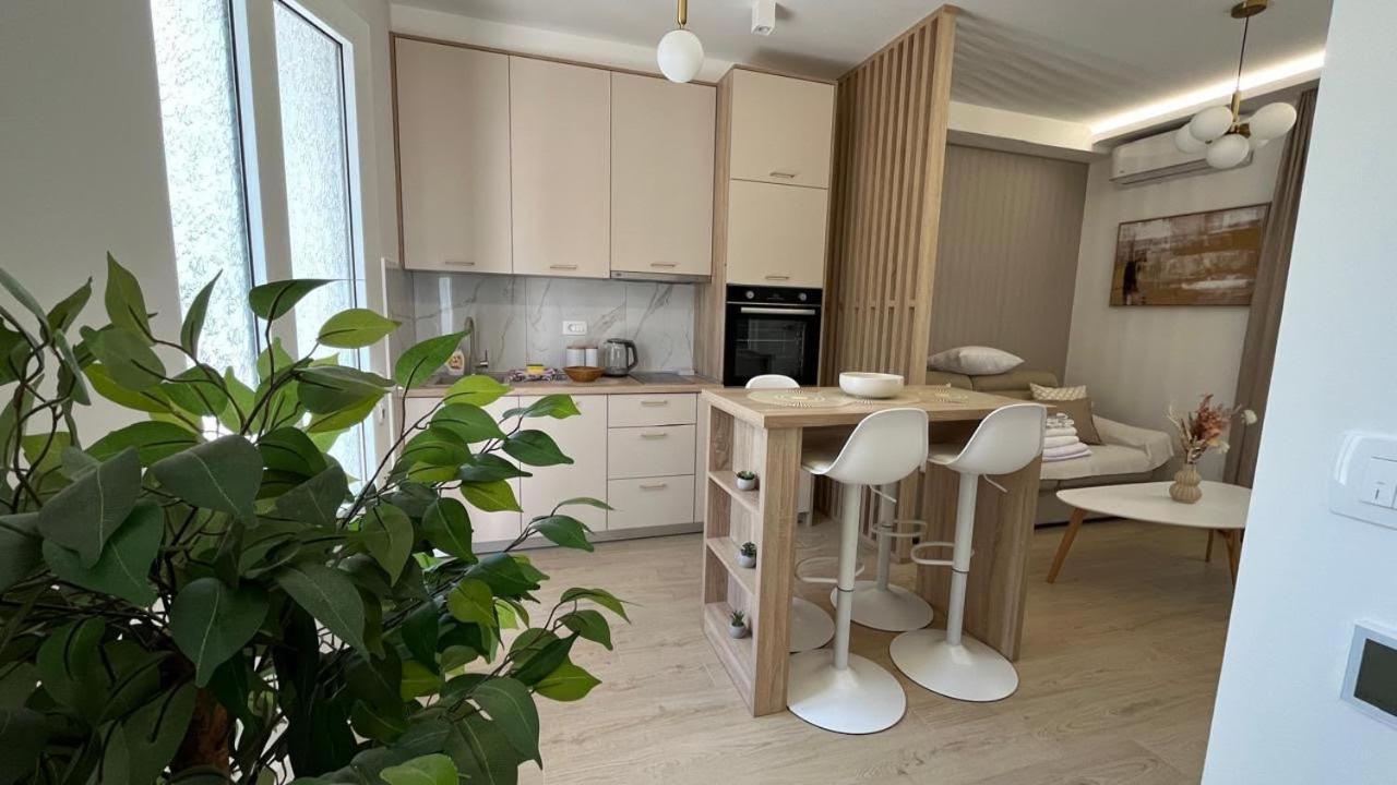 Dmm Apartments Tivat Extérieur photo